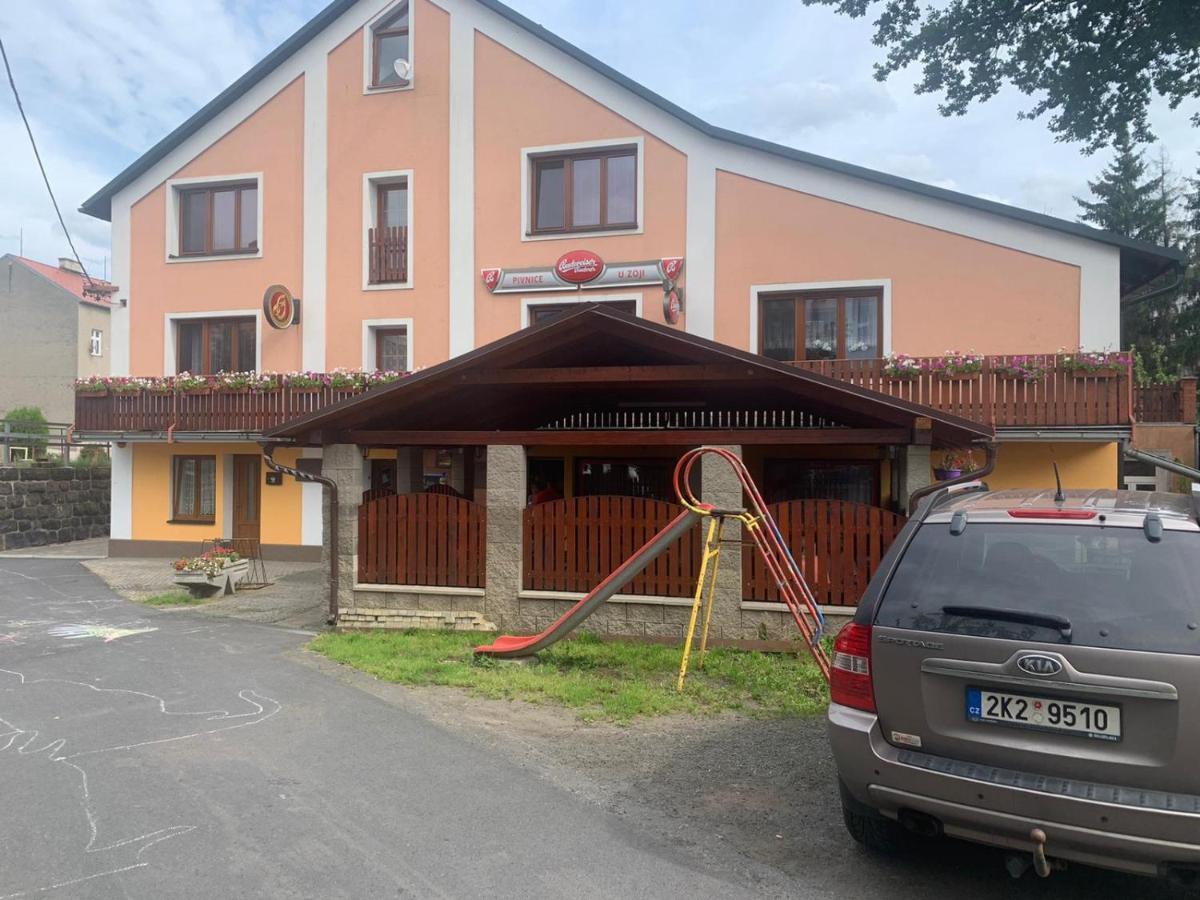 Maly Byt 1+1 KLV Exterior foto